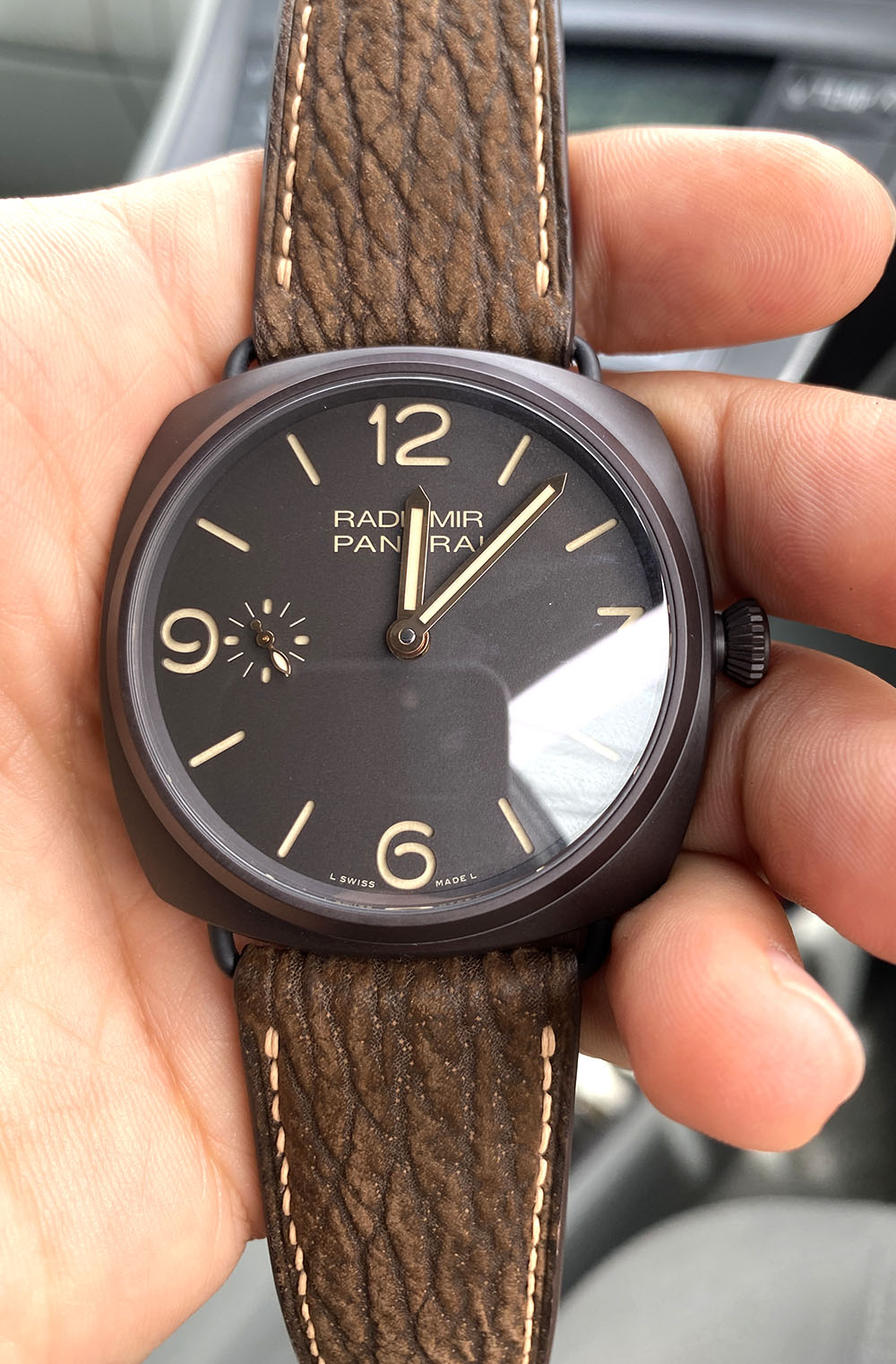 腕時計ケースカラーと腕時計ベルトカラーの組み合わせpage-visual 腕時計ケースカラーと腕時計ベルトカラーの組み合わせビジュアル