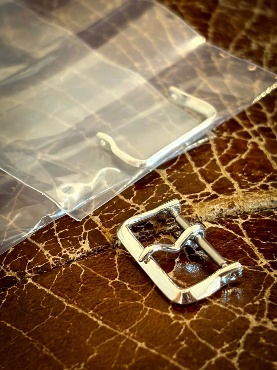 最後の在庫分のシルバー925バックルpage-visual 最後の在庫分のシルバー925バックルビジュアル