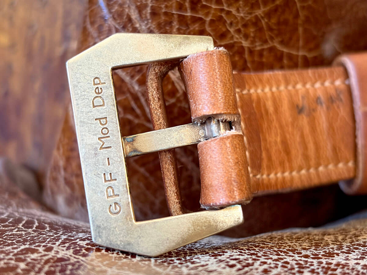 シルバーメッキのGPFバックル、経年変化page-visual シルバーメッキのGPFバックル、経年変化ビジュアル